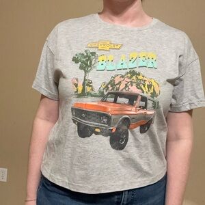 📌SOLD📌 GM | Grey Chevrolet Blazer Cropped T-shirt